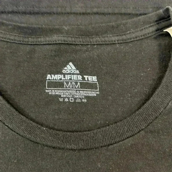 Adidas Amplifier Logo Tee ladies Size Medium - Picture 3 of 4
